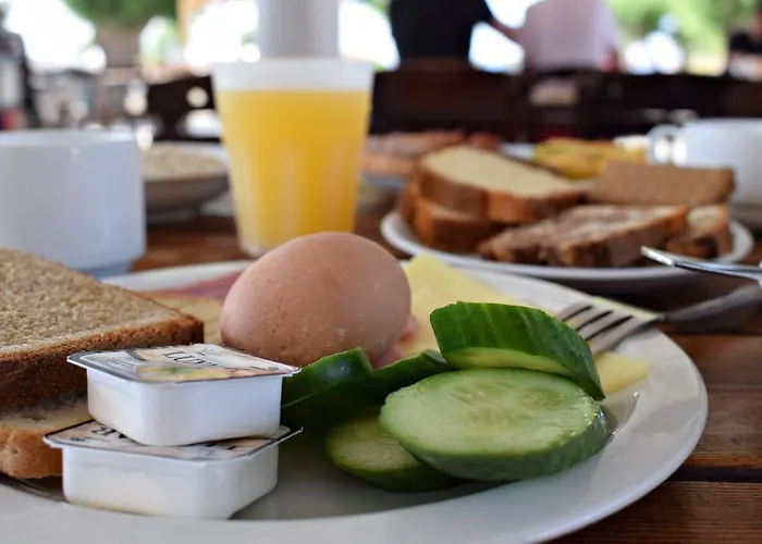 Sun Lindos فندق 3*